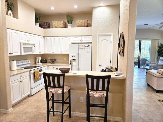 Building Photo - 4528 Cancello Grande Ave