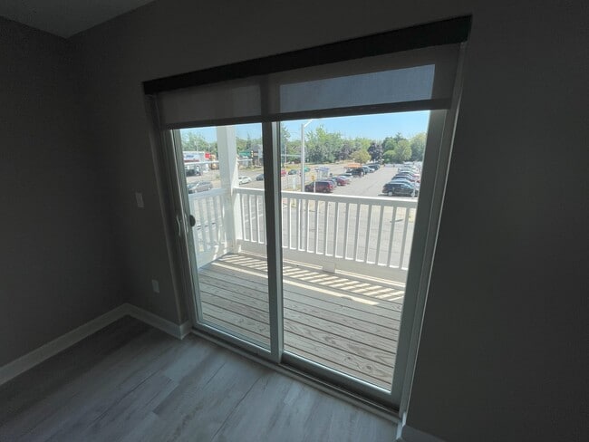 Balcony - 1230 Colvin Blvd