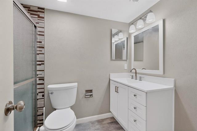 Building Photo - 5613 Powers St