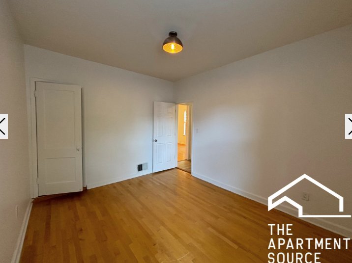 Building Photo - 3138 W Schubert Ave