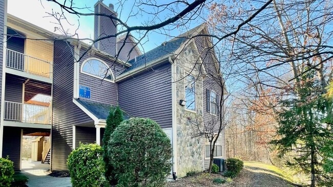 Primary Photo - 6 Ayres Ct