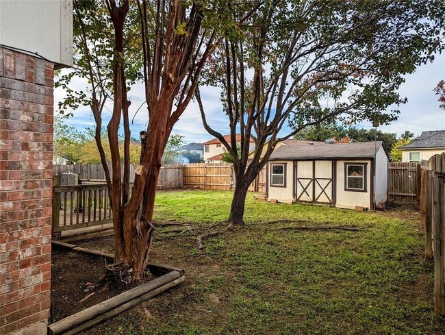 Building Photo - 1628 W Pflugerville Pkwy