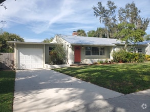 Building Photo - 216 Broadview Dr