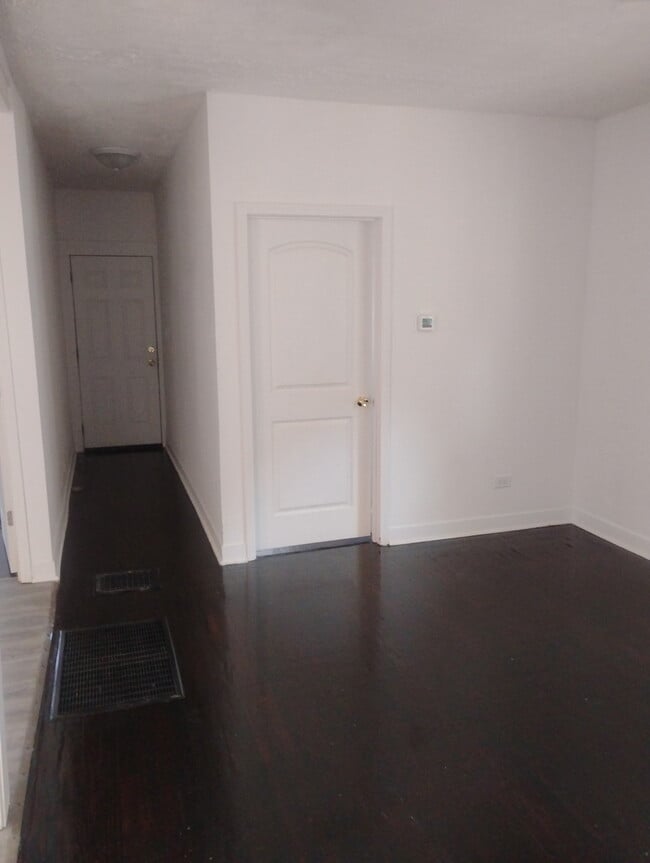 Building Photo - 1058 Cecil Ave