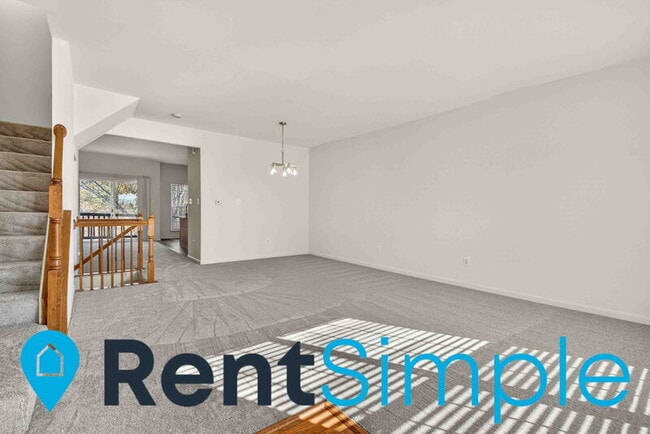 Building Photo - 983 Longview Ln