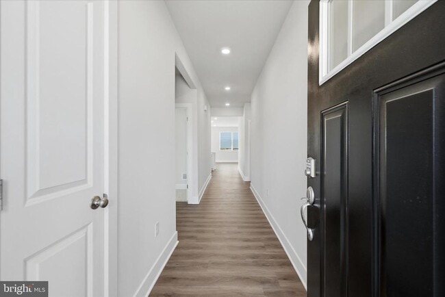 Building Photo - 115 Trellis View Ln