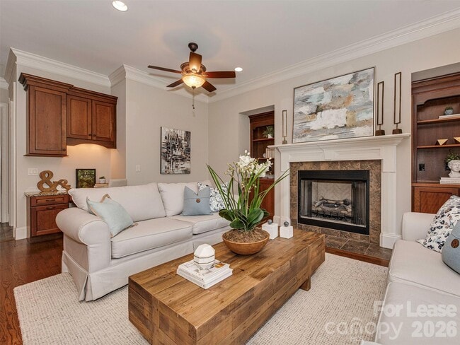 Building Photo - 1825 Mill Chase Ln