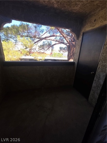 Building Photo - 4752 O'Bannon Dr