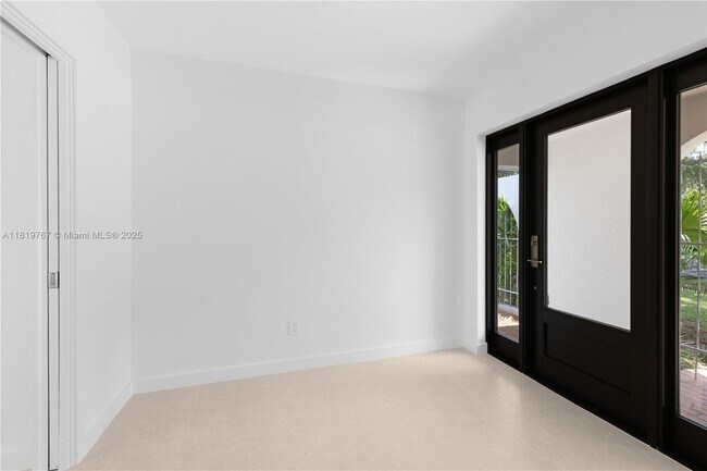 Building Photo - 7915 SW 166th St