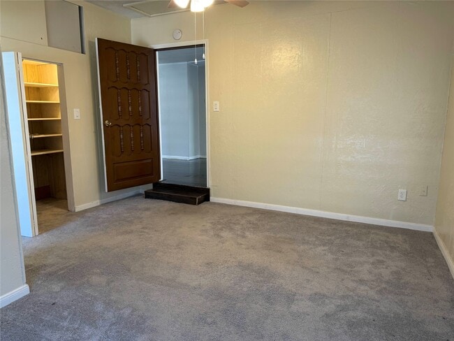 Building Photo - 7607 Hemlock St