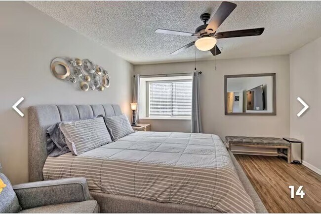 Building Photo - 328 Davidson St