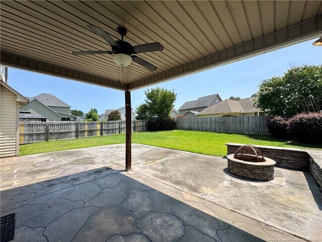 Building Photo - 2817 Truewinds Dr