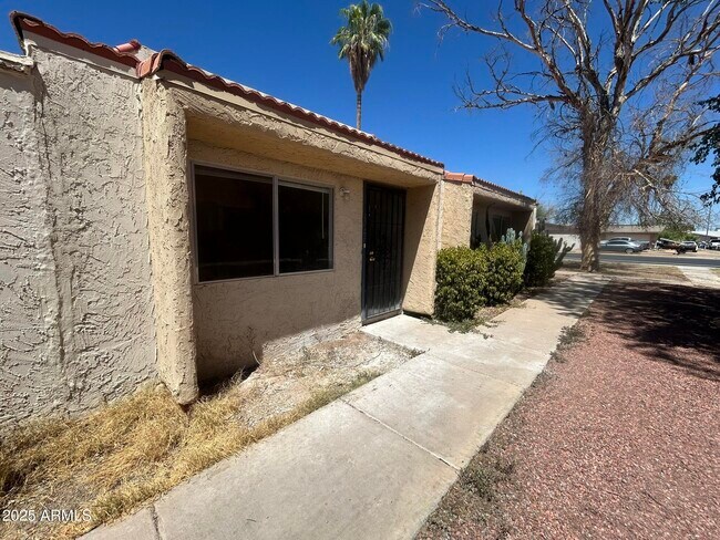 Building Photo - 6342 N 47th Ave