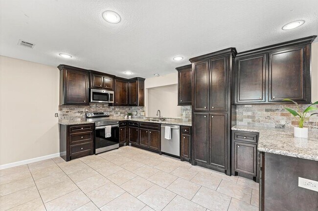 Building Photo - 17106 Telegraph Creek Dr
