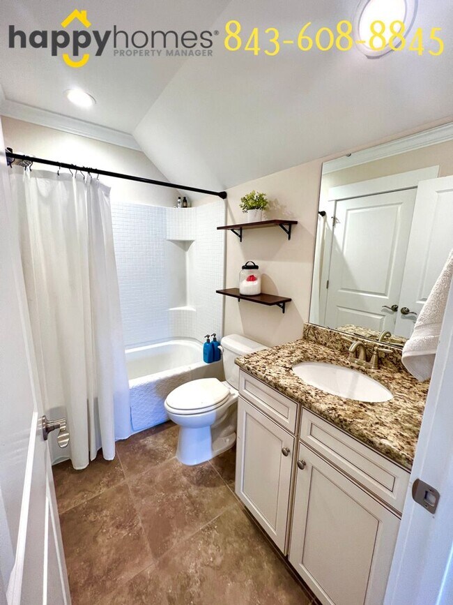 Building Photo - 4 Bed 3.5 Bath Home at Carolina Bay in Wes...