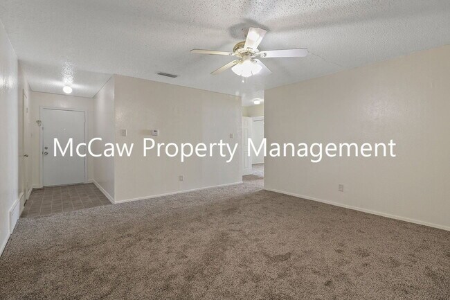 Building Photo - 12308 Knight Dr