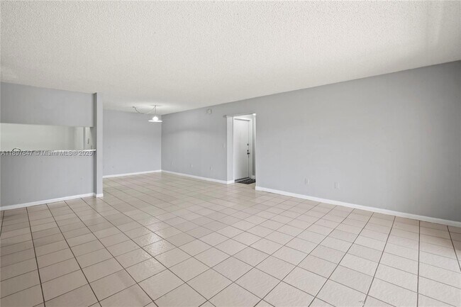 Building Photo - 8530 SW 149th Ave