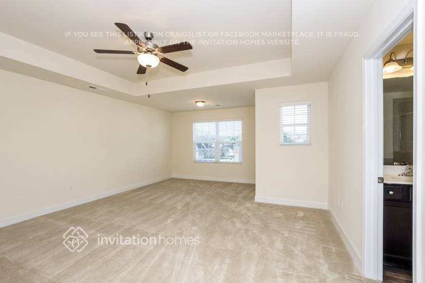 Building Photo - 9823 Maywine Cir