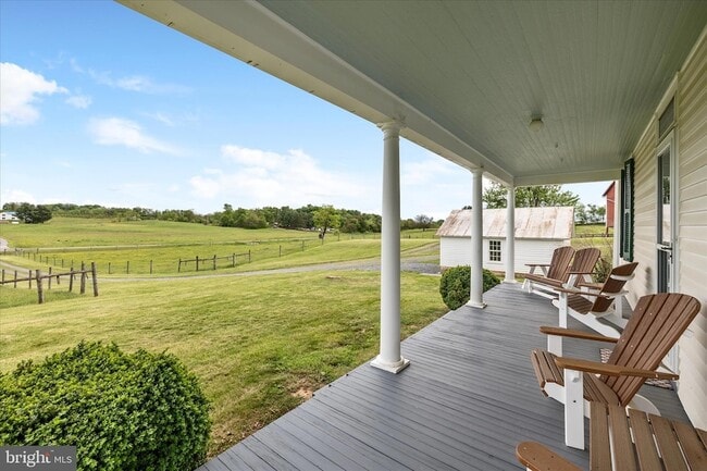 Building Photo - 5452 Middle Rd