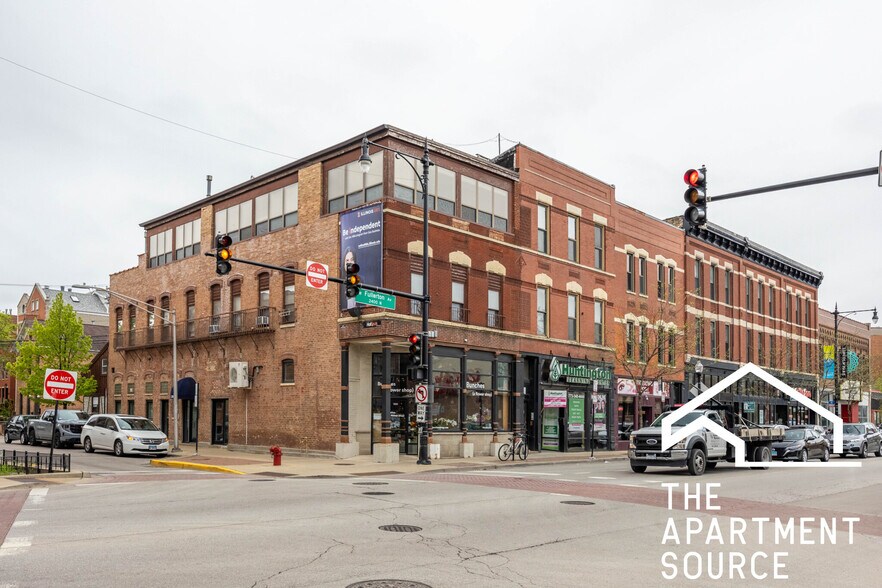 Building Photo - 1501 W Fullerton Ave