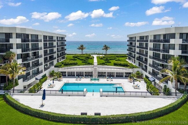 Building Photo - 3140 S Ocean Blvd