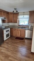 Building Photo - 161 Riviera Dr