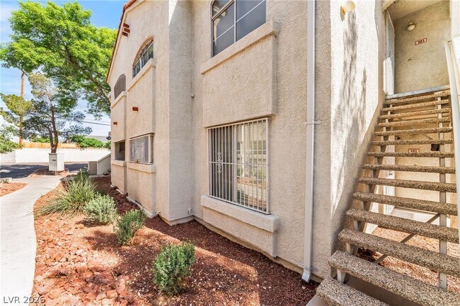 Building Photo - 4320 W Lake Mead Blvd