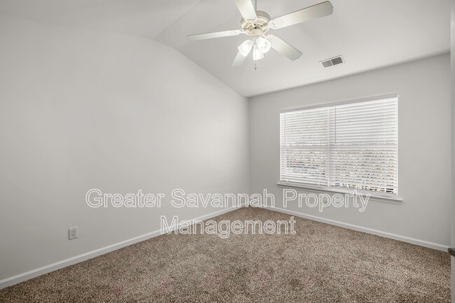 Building Photo - 70 Winter Lake Cir