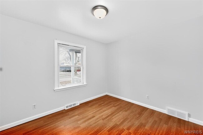 Building Photo - 3028 Welch Ave