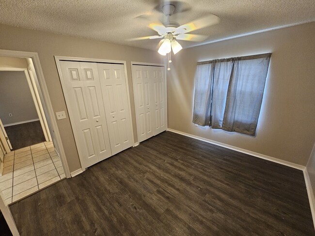 Building Photo - 4371 Azora Rd