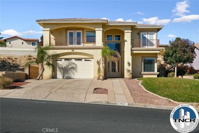 Building Photo - 17998 Vista Point Dr
