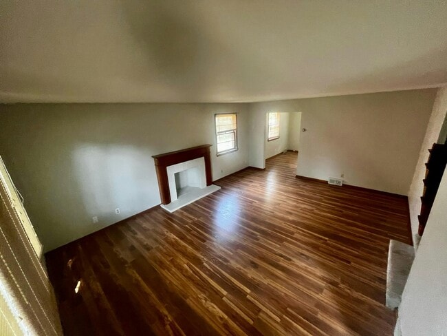 Building Photo - 518 Aultmont Ave NW