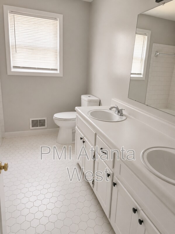 Building Photo - 2250 Sandgate Cir SW