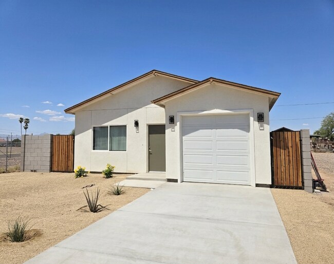 Building Photo - Brand New 2-Bedroom, 2-Bath Townhome with Garage – Prime Phoenix Location