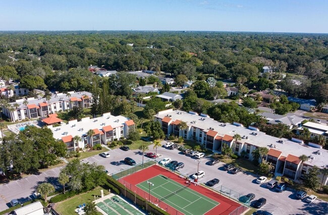 Building Photo - ** THIS UNIT IS AVAILABLE STARTING MAY 1ST 2026!** GORGEOUS 2 BEDROOM, 2BATHROOM, TURNKEY FURNISH...
