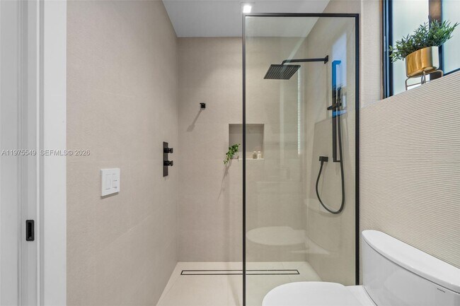 Building Photo - 1077 Golden Cane Dr