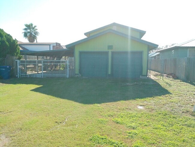 Primary Photo - 1509 Marine Dr