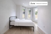 Building Photo - Room in Shared 4 bed/2 bath home in Ditmas Park
