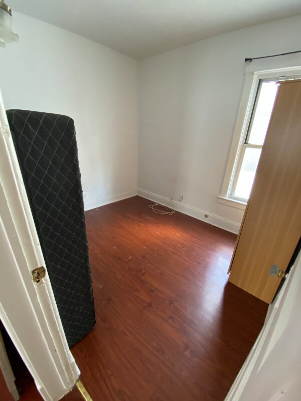 Building Photo - 1122 Willett St