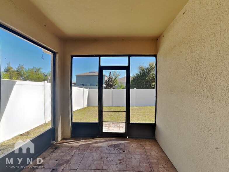 Building Photo - 4991 Windbourne Way