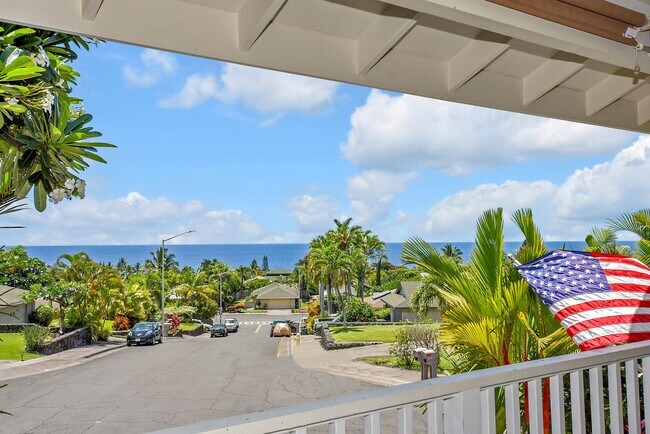 Building Photo - Pet Friendly, Fully Furnished Home in Keau...