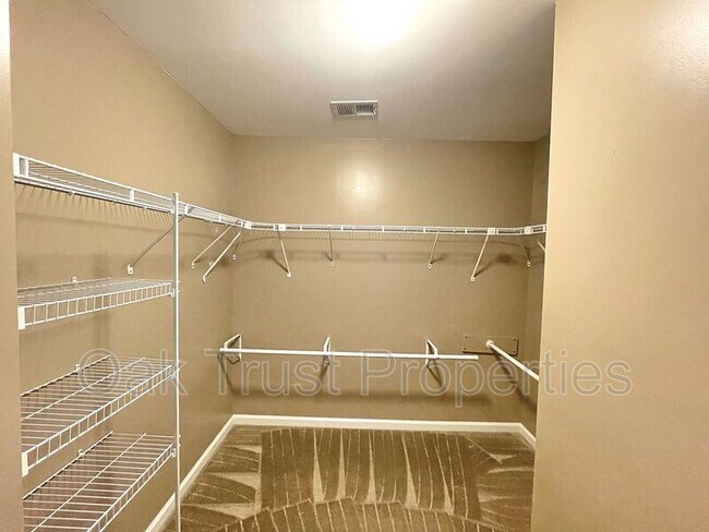 Building Photo - 4830 Hawkins Dr