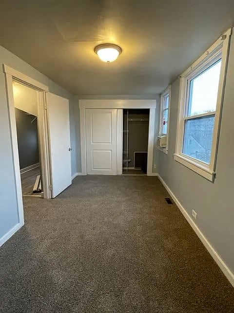 Building Photo - 2232 Grinstead Dr