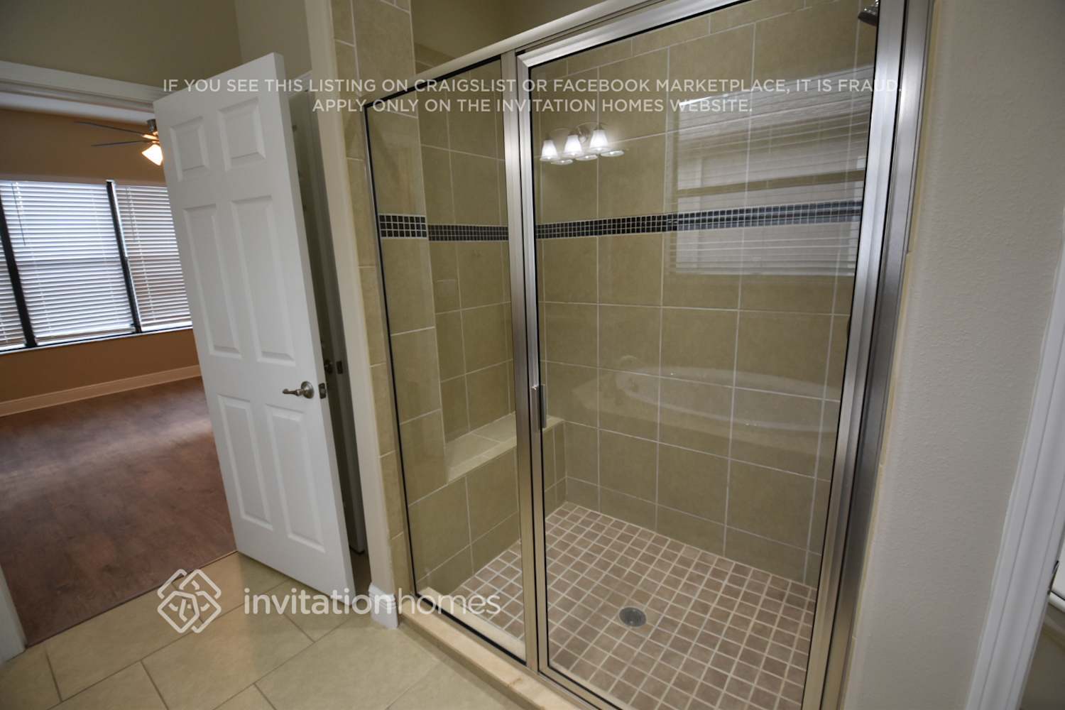 Building Photo - 1892 Tonka Terrace