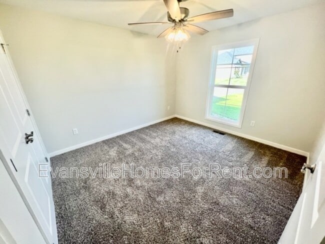 Building Photo - 12841 Halle Dr