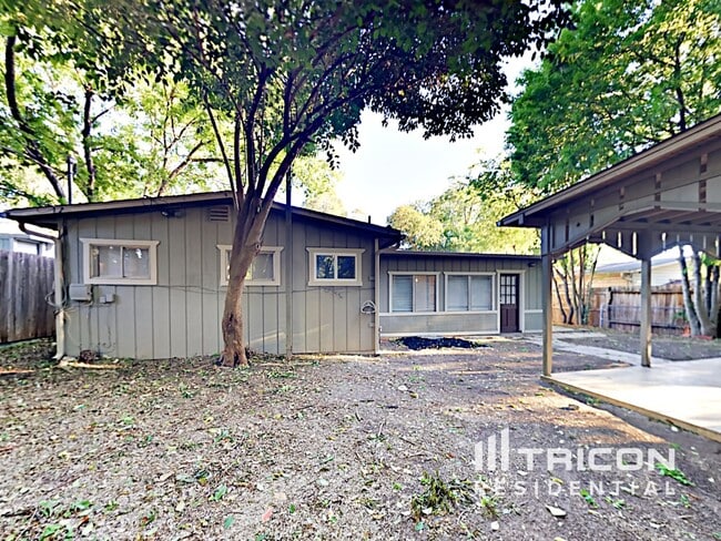 Building Photo - 235 Trudell Dr