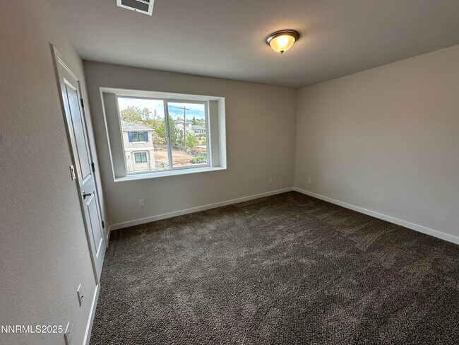 Building Photo - 1180 Arrastra Rd
