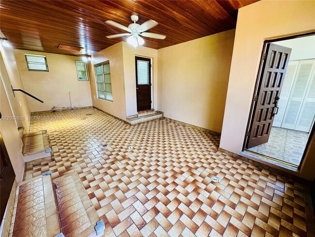 Building Photo - 6241 SW 2nd St