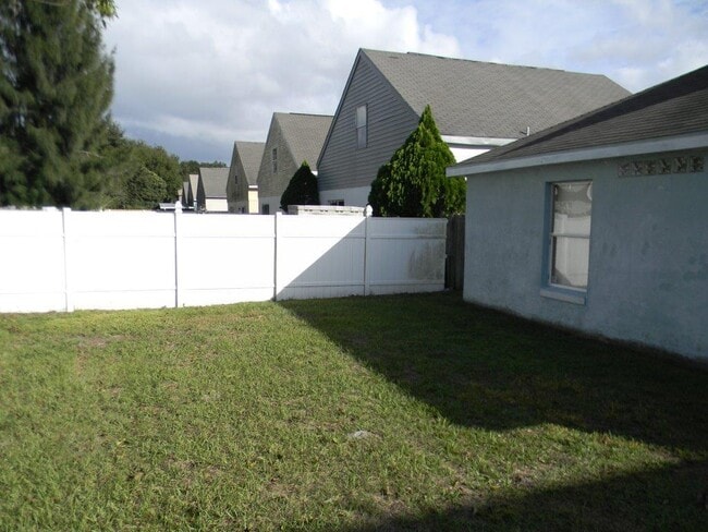 Building Photo - 3 Bed / 2 Bath Home In Orlando - Lockhart