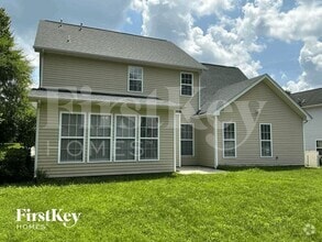 Building Photo - 1900 Buckminster Dr